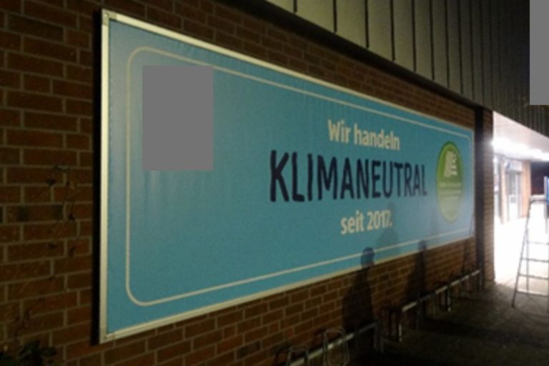 Banner outdoor